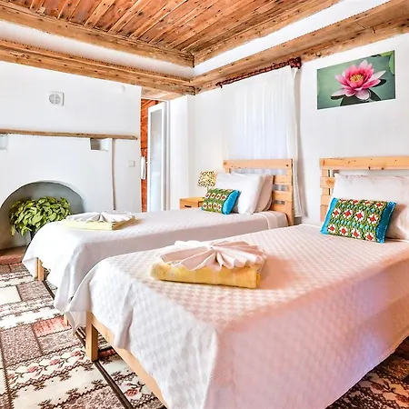 Villa Han Islamlar (Mediterranean)
